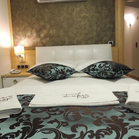 Akcayhan Hotel الغرفة الصورة