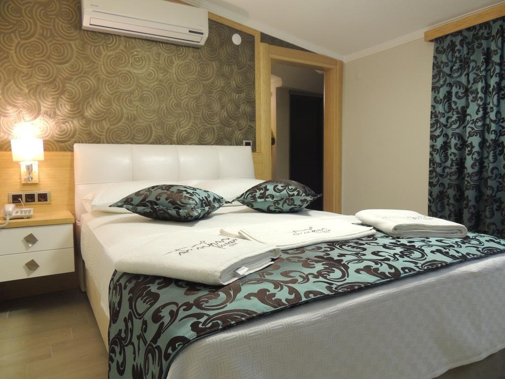 Akcayhan Hotel الغرفة الصورة