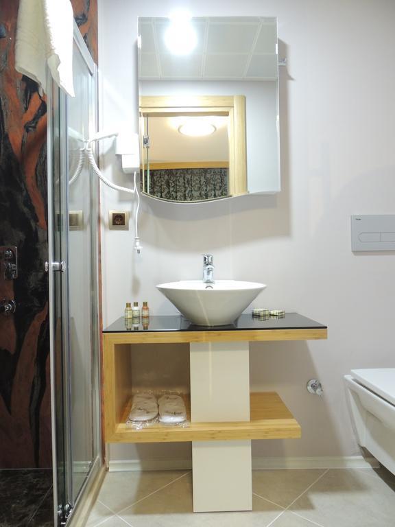 Akcayhan Hotel الغرفة الصورة